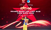 Sao Do賞 -2022年典型的なベトナムの若いビジネスパーソン